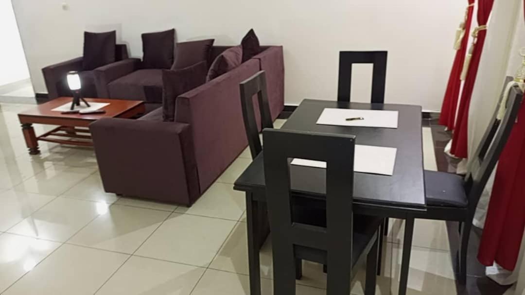 Residence Rosalie ياوندي الغرفة الصورة