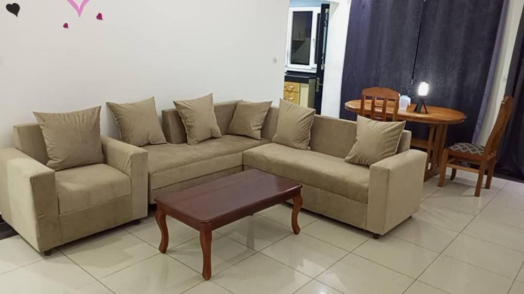 Residence Rosalie ياوندي الغرفة الصورة